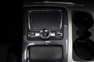 Audi Q7 3.0 TDI QUATTRO SLINE 272 cv 7 plazas   - Foto 24