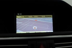 Mercedes Clase E CDI AVANTGARDE 2.2 BlueEFFICIENCY 170 cv   - Foto 8