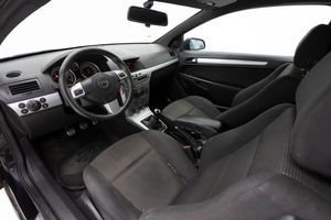 Opel Astra GTC 1.9CDTI 120cv   - Foto 21