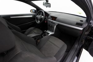 Opel Astra GTC 1.9CDTI 120cv   - Foto 16