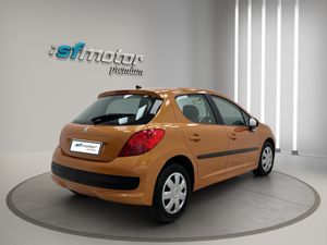 Peugeot 207 1.4 75 cv  - Foto 7