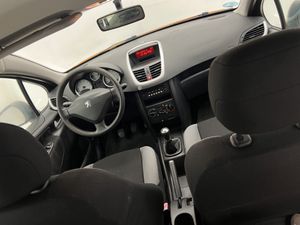 Peugeot 207 1.4 75 cv  - Foto 27