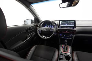 Hyundai Kona 1.6 GDI TECNO RED HYBRID 141 cv   - Foto 18