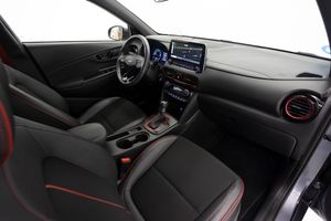 Hyundai Kona 1.6 GDI TECNO RED HYBRID 141 cv   - Foto 25