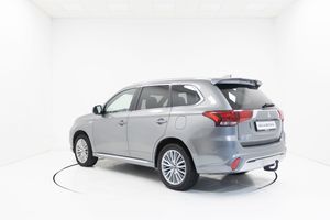 Mitsubishi Outlander PHEV 2.4 KAITEKI+ 4WD 224cv   - Foto 53