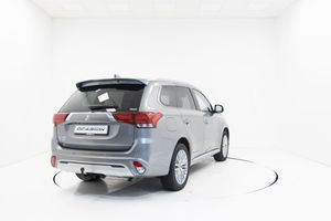 Mitsubishi Outlander PHEV 2.4 KAITEKI+ 4WD 224cv   - Foto 3