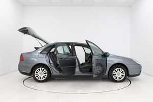 Citroën C5 2.0 HDI 136 cv   - Foto 10