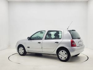 Renault Clio 1.2i 75 CV 16V   - Foto 27