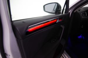 Volkswagen Tiguan LIFE 2.0 TDI 150 cv AT7 E6D  - Foto 4