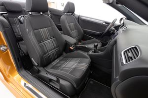 Volkswagen Golf LOUNGE CABRIO 2.0 TDI 110 cv   - Foto 21