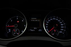Volkswagen Golf LOUNGE CABRIO 2.0 TDI 110 cv   - Foto 34