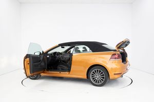 Volkswagen Golf LOUNGE CABRIO 2.0 TDI 110 cv   - Foto 22