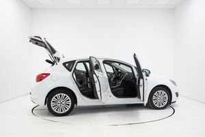 Opel Astra 1.6 D ECOFLEX 110 cv   - Foto 12