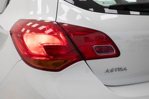 Opel Astra 1.6 D ECOFLEX 110 cv   - Foto 35