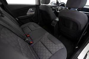Kia Niro CONCEPT PLUG-IN HYBRID 1.6 141 cv AT6 E6D   - Foto 17