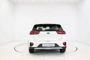 Kia Niro CONCEPT PLUG-IN HYBRID 1.6 141 cv AT6 E6D   - Foto 42