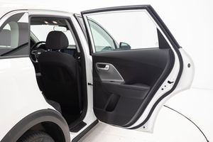 Kia Niro CONCEPT PLUG-IN HYBRID 1.6 141 cv AT6 E6D   - Foto 15