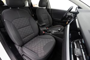 Kia Niro CONCEPT PLUG-IN HYBRID 1.6 141 cv AT6 E6D   - Foto 26