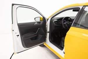 Volkswagen Polo 1.6TDI ADVANCE 95 cv   - Foto 24