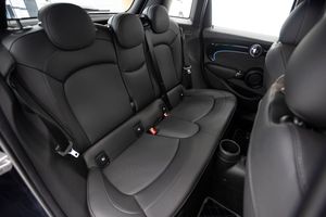 MINI Cooper 5 PUERTAS 1.5 I 136 cv   - Foto 17