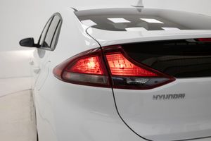 Hyundai IONIQ 1.6 GDI HEV 141 cv KLASS   - Foto 43