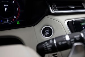 Land-Rover Range Rover Velar 3.0D HSWE R-DYNAMIC 300 cv   - Foto 38