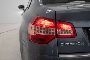 Citroën C5 EXCLUSIVE 3.0HDI 241 cv   - Foto 46