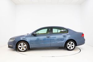 Volkswagen Passat BLUEMOTION 2.0 TDI 140 cv   - Foto 39