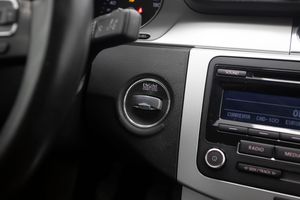 Volkswagen Passat BLUEMOTION 2.0 TDI 140 cv   - Foto 20
