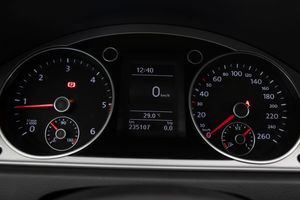 Volkswagen Passat BLUEMOTION 2.0 TDI 140 cv   - Foto 5