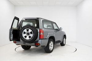 Nissan Patrol 3.0 Di 160 cv 3 P   - Foto 12