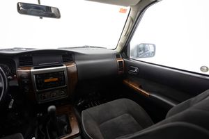 Nissan Patrol 3.0 Di 160 cv 3 P   - Foto 16