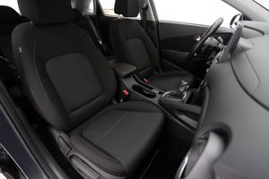 Hyundai Kona 1.6 GDI HYBRID HEV 141 cv TECNO   - Foto 25