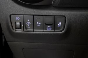 Hyundai Kona 1.6 GDI HYBRID HEV 141 cv TECNO   - Foto 30