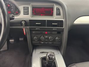 Audi A6 2.0 TDI  - Foto 17