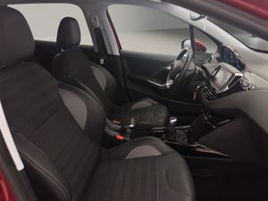 Peugeot 2008 Allure 1.6 BlueHDi 73KW (100CV)  - Foto 19