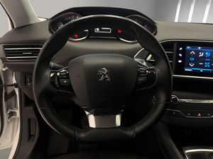 Peugeot 308 5p Style BlueHDi 130 S&S BERLINA CON PORTÓN  - Foto 24