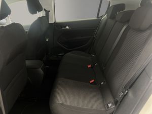 Peugeot 308 5p Style BlueHDi 130 S&S BERLINA CON PORTÓN  - Foto 18