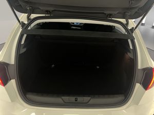 Peugeot 308 5p Style BlueHDi 130 S&S BERLINA CON PORTÓN  - Foto 14