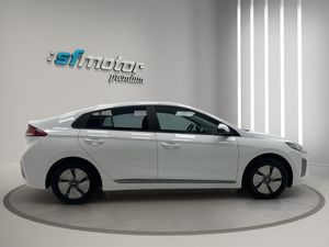 Hyundai IONIQ 1.6 GDI HEV Klass DCT  - Foto 8
