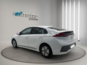 Hyundai IONIQ 1.6 GDI HEV Klass DCT  - Foto 5