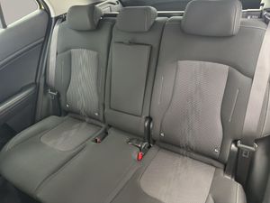 Kia Sportage 1.6 T-GDi MHEV 180CV Tech 4x4 DCT  - Foto 21