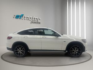Mercedes Clase GLC GLC 300 de 4MATIC DIESEL AMG 305 CV  - Foto 8