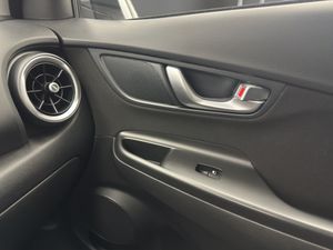 Hyundai Kona 1.6 GDI HEV Maxx DCT  - Foto 18