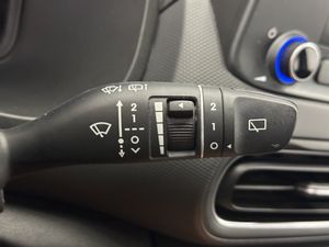 Hyundai Kona 1.6 GDI HEV Maxx DCT  - Foto 28