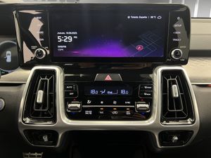 Kia Sorento 1.6 T-GDi HEV Emotion 4x2 7pl (P.Luxury)  - Foto 17