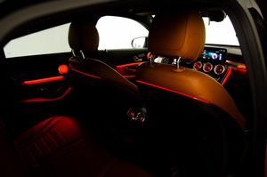 Mercedes Clase GLC GLC 300 e 4MATIC AMG 2.0 320CV AT9 E6D  - Foto 5