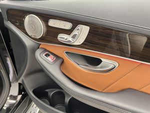 Mercedes Clase GLC GLC 300 e 4MATIC AMG 2.0 320CV AT9 E6D  - Foto 18