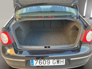 Volkswagen Passat 2.0 TDI 140 Advance Plus BlueMotion Tech  - Foto 21
