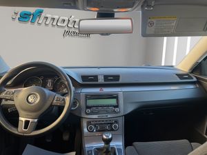 Volkswagen Passat 2.0 TDI 140 Advance Plus BlueMotion Tech  - Foto 15